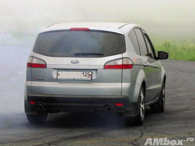 Тест-драйв Ford S-MAX (6).jpg